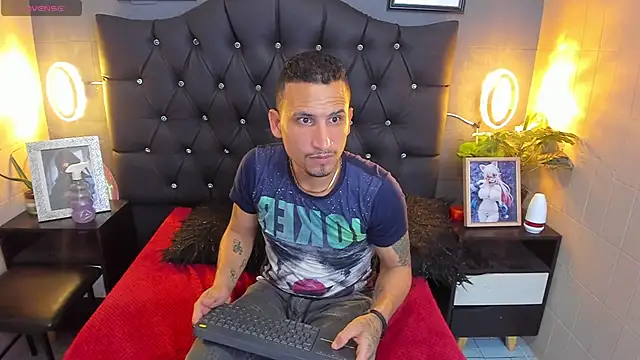 Jm Hot  online show from March 12, 2025, 1:58 am
