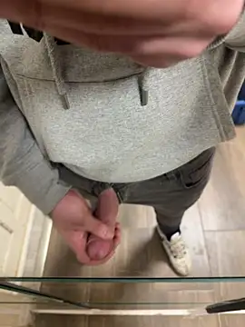 Klaus298 online show from February 5, 2026, 3:19 pm