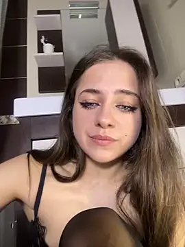 Snapshot of GeraBoobsi chatting on March 6, 2026, 10:21 am GeraBoobsi online show from March 6, 2026, 10:21 am