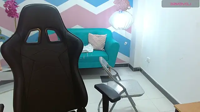 miss honey01 online show from March 12, 2025, 11:22 pm