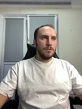 Snapshot of _XxX-XxX_ chatting on March 8, 2025, 8:03 pm XxX-XxX online show from March 8, 2025, 8:03 pm