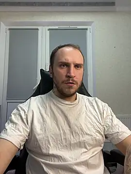 Snapshot of _XxX-XxX_ chatting on February 28, 2025, 3:37 am XxX-XxX online show from February 28, 2025, 3:37 am