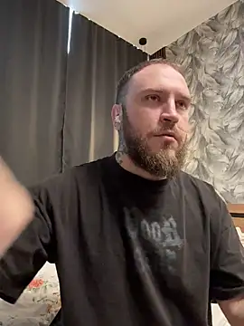  XxX-XxX  online show from April 15, 2026, 10:43 am