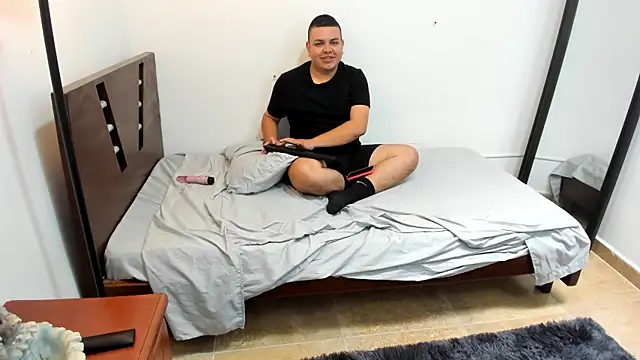 Faridsweetness online show from January 28, 2025, 6:17 pm