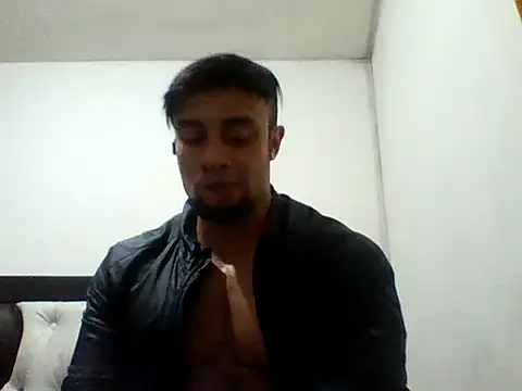 Snapshot of davidcr89 chatting on September 10, 2025, 6:45 am davidcr89 online show from September 10, 2025, 6:45 am