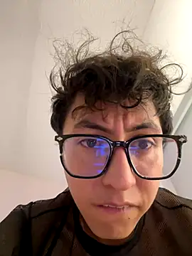 darkdesire 01 online show from September 25, 2025, 3:01 am