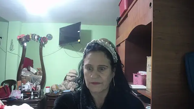 jazmin mature  online show from October 8, 2025, 10:17 am