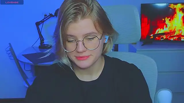  JessieVibes online show from February 8, 2025, 4:46 pm