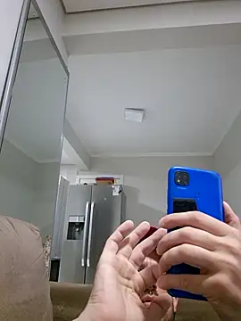 uberdot online show from October 18, 2025, 9:39 pm