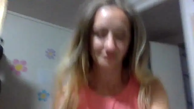 hunybunz69 online show from June 20, 2026, 2:05 am