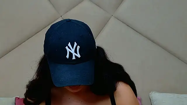 Snapshot of ChloeFrost chatting on October 11, 2025, 5:19 am ChloeFrost online show from October 11, 2025, 5:19 am