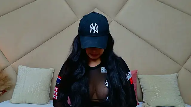 Snapshot of ChloeFrost chatting on October 3, 2025, 4:58 am ChloeFrost online show from October 3, 2025, 4:58 am