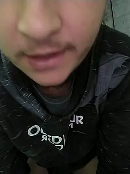 passivofoggozo69 online show from October 21, 2025, 6:13 am