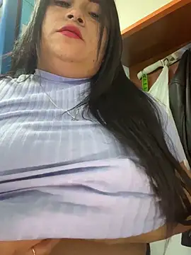Snapshot of Miia_Jazmin chatting on March 21, 2025, 1:13 am Miia Jazmin online show from March 21, 2025, 1:13 am