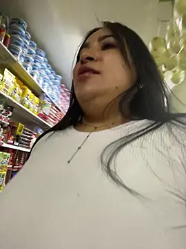 Miia Jazmin online show from March 23, 2026, 1:11 pm