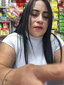 Snapshot of Miia_Jazmin chatting on March 6, 2025, 11:09 pm Miia Jazmin online show from March 6, 2025, 11:09 pm