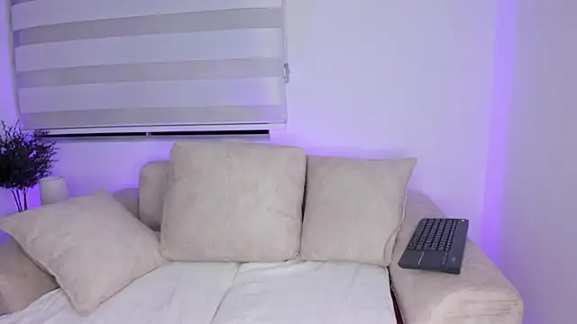 arito   online show from November 28, 2025, 9:04 pm