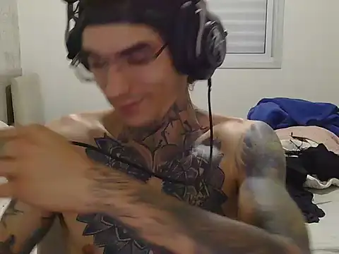 smokingink online show from April 22, 2026, 6:31 am