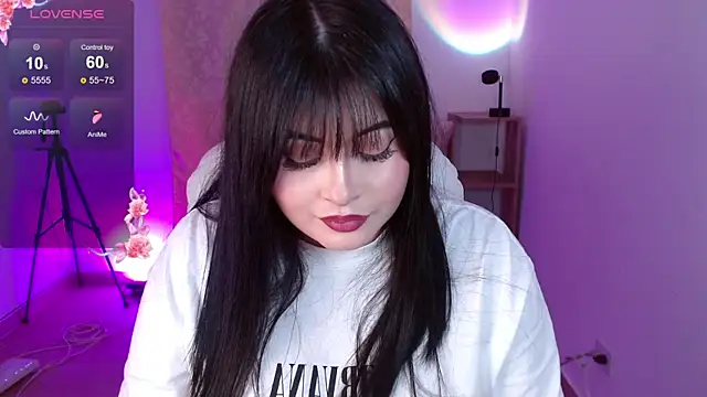 Snapshot of isabella1616 chatting on June 21, 2026, 2:39 am isabella1616 online show from June 21, 2026, 2:39 am