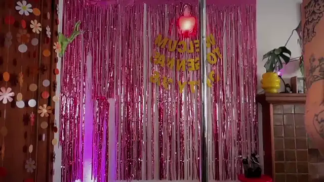 bunnierotten online show from March 30, 2026, 12:12 am