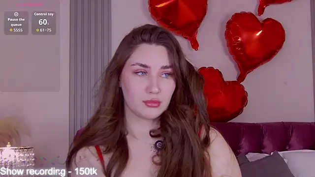 Snapshot of KiraBarlows chatting on March 10, 2026, 7:51 pm KiraBarlows online show from March 10, 2026, 7:51 pm