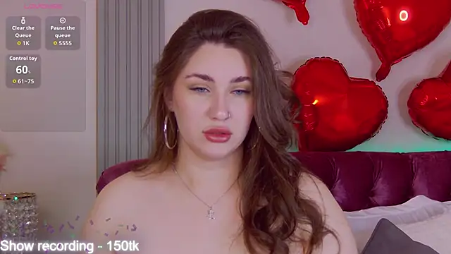 KiraBarlows online show from February 12, 2026, 8:30 pm