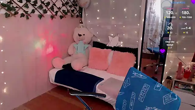 cute bunny95 online show from October 10, 2025, 11:44 am