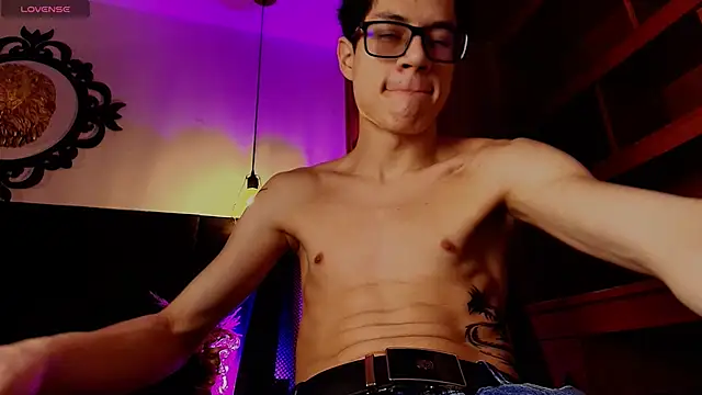 wolfandsky online show from October 29, 2025, 11:42 am