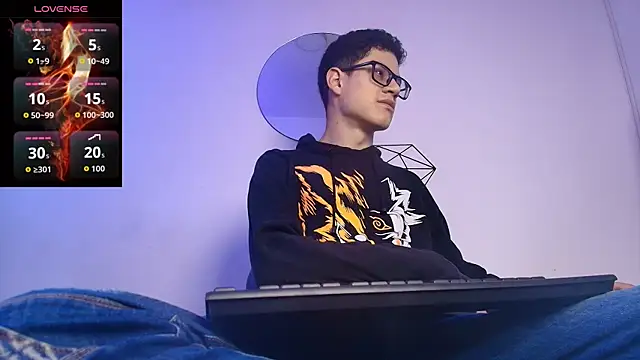 wolfandsky online show from September 24, 2025, 11:39 am