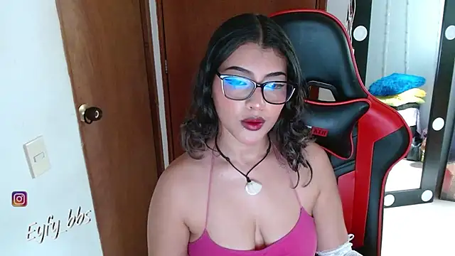 Snapshot of Eyfy_bbs chatting on March 18, 2025, 8:48 pm Eyfy bbs online show from March 18, 2025, 8:48 pm