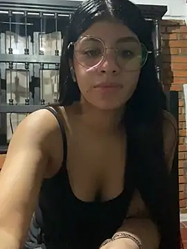 Snapshot of AmandaBrooks_18 chatting on March 16, 2025, 3:14 am AmandaBrooks 18 online show from March 16, 2025, 3:14 am