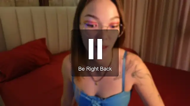 Snapshot of SusannJohnson chatting on May 18, 2026, 4:07 am SusannJohnson online show from May 18, 2026, 4:07 am