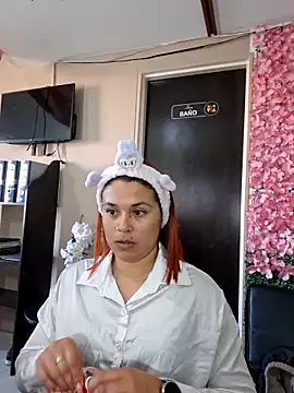 Sophie new25 online show from February 27, 2026, 1:11 pm