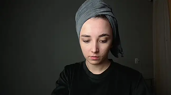 Snapshot of Eva_Gloryy chatting on February 22, 2025, 6:30 pm Eva Gloryy online show from February 22, 2025, 6:30 pm