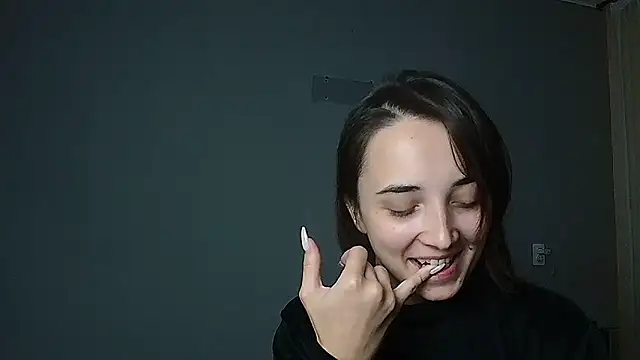 Snapshot of Eva_Gloryy chatting on October 3, 2025, 2:40 pm Eva Gloryy online show from October 3, 2025, 2:40 pm