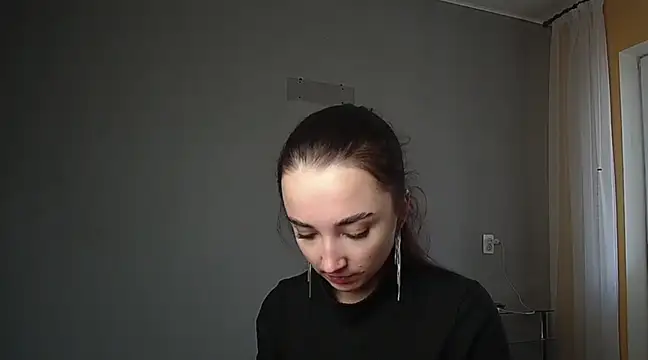 Snapshot of Eva_Gloryy chatting on February 21, 2025, 12:17 pm Eva Gloryy online show from February 21, 2025, 12:17 pm