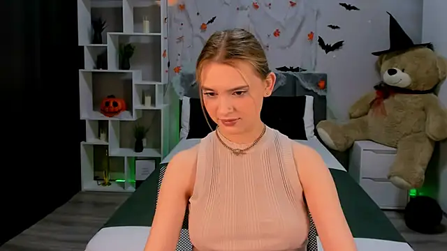 Snapshot of JinxTonks chatting on October 18, 2025, 12:51 pm JinxTonks online show from October 18, 2025, 12:51 pm