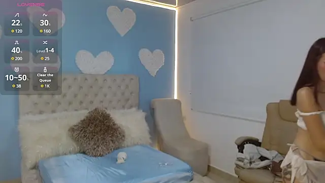 Rossie Belucci online show from January 23, 2025, 1:35 pm