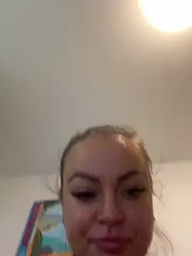 HotLivv69 online show from May 14, 2026, 5:43 pm