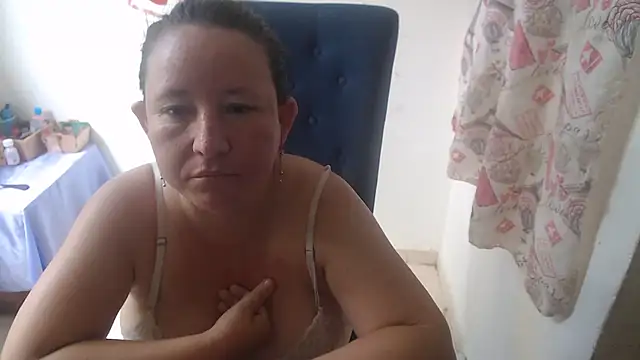 Yohis Kiut25 online show from June 9, 2026, 5:47 pm