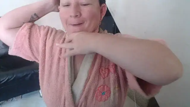 Snapshot of Yohis_Kiut25 chatting on September 11, 2025, 8:09 pm Yohis Kiut25 online show from September 11, 2025, 8:09 pm
