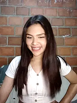 Snapshot of enid_greins chatting on March 9, 2025, 1:35 am enid greins online show from March 9, 2025, 1:35 am