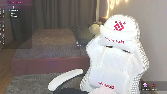 Snapshot of MargaretSweet1 chatting on March 10, 2026, 3:32 am MargaretSweet1 online show from March 10, 2026, 3:32 am