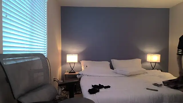 ha888we online show from September 19, 2025, 3:38 pm