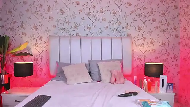 Snapshot of Pocahontas_BGB chatting on March 10, 2025, 10:55 pm Pocahontas BGB online show from March 10, 2025, 10:55 pm