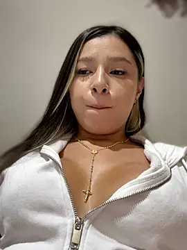 Snapshot of _Amber_Brown chatting on April 24, 2026, 6:59 am Amber Brown online show from April 24, 2026, 6:59 am