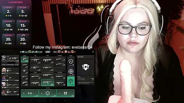 EveBaker04 online show from March 5, 2025, 11:27 pm