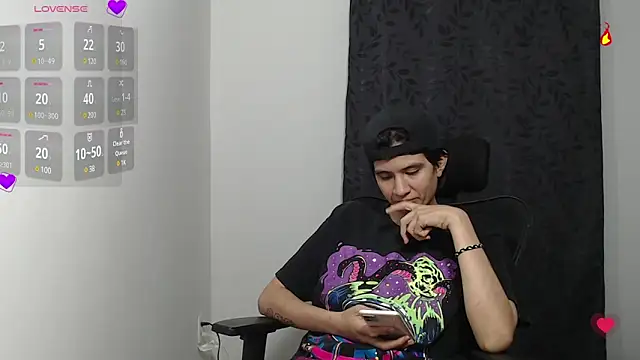 Snapshot of Dha_lia0 chatting on March 16, 2025, 6:20 am Dha lia0 online show from March 16, 2025, 6:20 am