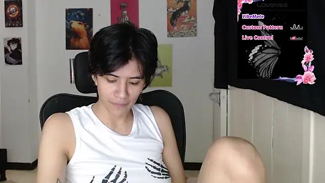 Snapshot of Dha_lia0 chatting on November 3, 2025, 9:51 pm Dha lia0 online show from November 3, 2025, 9:51 pm