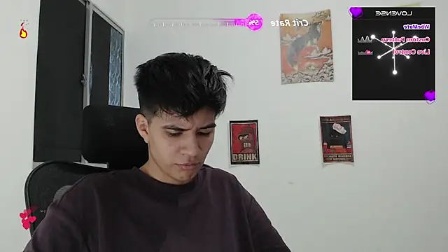 Snapshot of Dha_lia0 chatting on June 10, 2026, 10:33 pm Dha lia0 online show from June 10, 2026, 10:33 pm